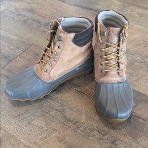 Sperry Tan and Gray Men's Rain Boots